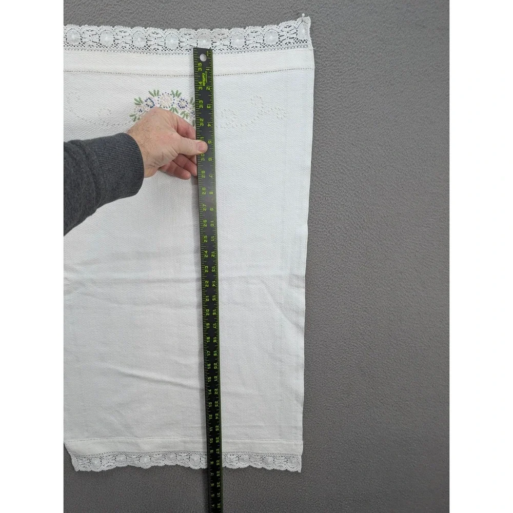 Vintage Lof of 6 Embroidered Hand‎ Towel Linen Floral Lace Trim Kitchen Boho